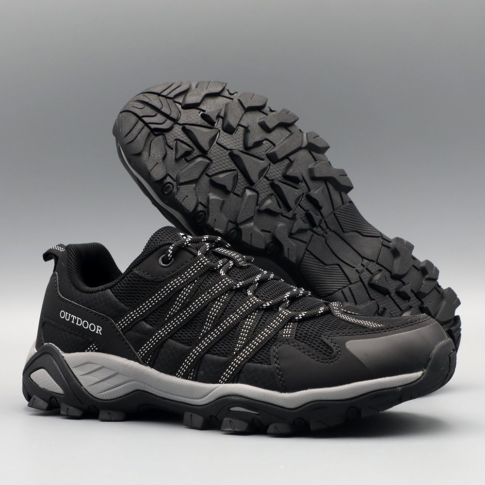 Gravik Outdoor Sneakers